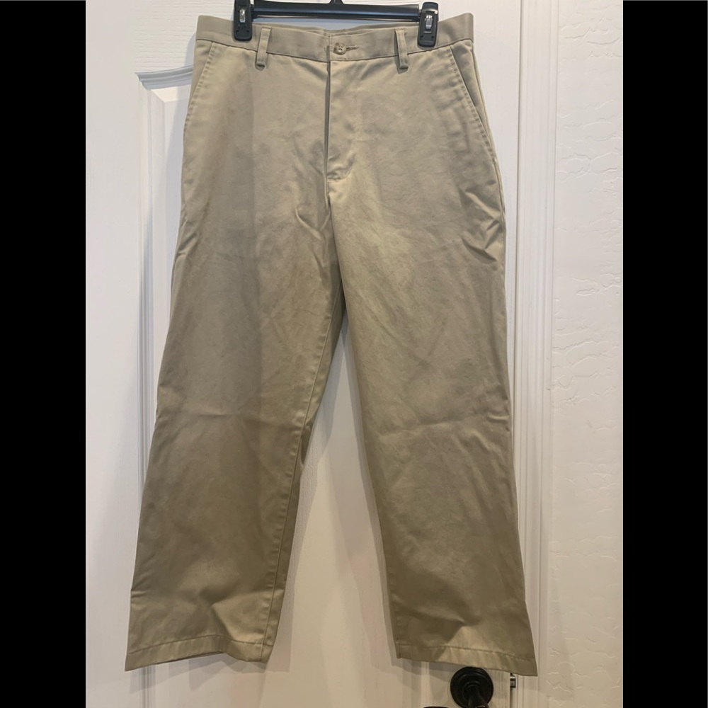 Merona Ultimate Men Size 33 x 30 khakis